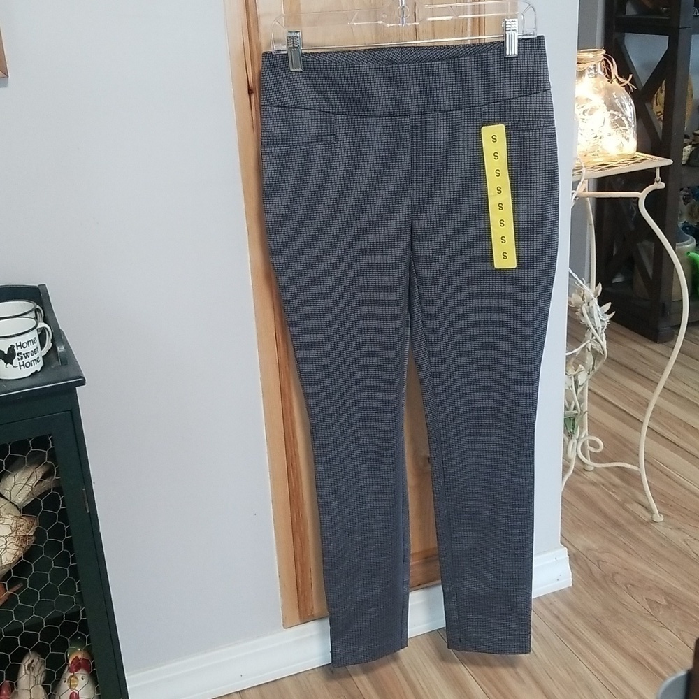 Dahlia Pull On Trouser Flat Front Faux Pockets Size Small Womens Office Travel